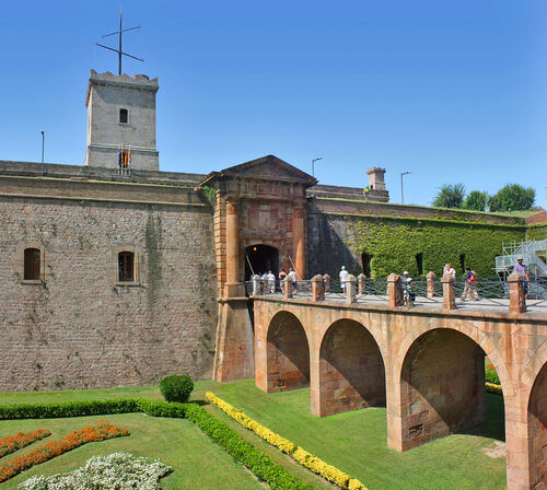 Audioguide de Barcelone : explorez le château de Montjuic