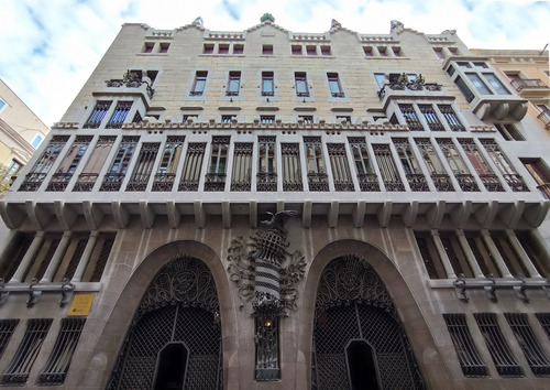 Audioguide de Barcelone : Explorez le Palau Güell