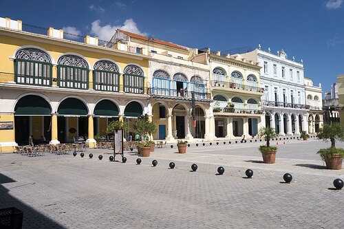 Havana Audio guide: Explore La Plaza Vieja