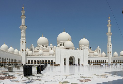 Abu Dhabi Audio guide: Explore Mezquita Sheikh Zayed