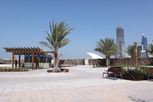 Abu Dhabi Audio guide: Explore La Corniche