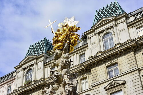 Vienna Audio guide: Explore Column of Pest