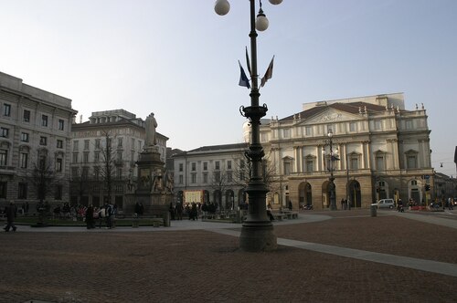 Audioguide de Milan : explorez la Piazza della Scala