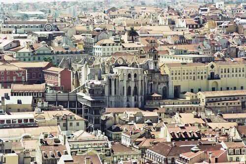 Lisbon Audio guide: Explore Chiado
