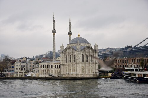 Audioguida di Istanbul: esplora la Grande Moschea Mecidiye (Moschea Ortaköy)