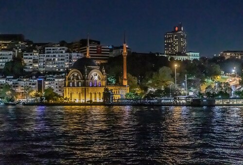 Audioguida di Istanbul: esplora la crociera sul Bosforo