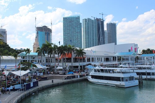 Audioguida di Miami: esplora il mercato di Bayside