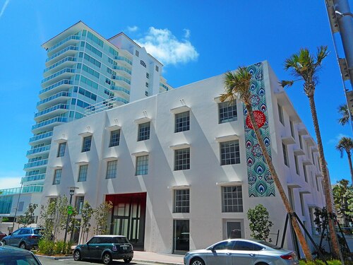 Miami Audio guide: Explore Faena Theater