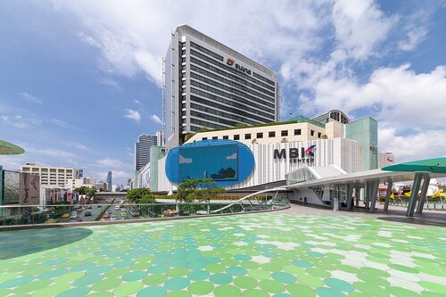 Bangkok Audio guide: Explore MBK Center