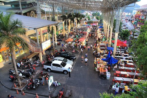 Audioguía de Phuket: explora el mercado nocturno de fin de semana