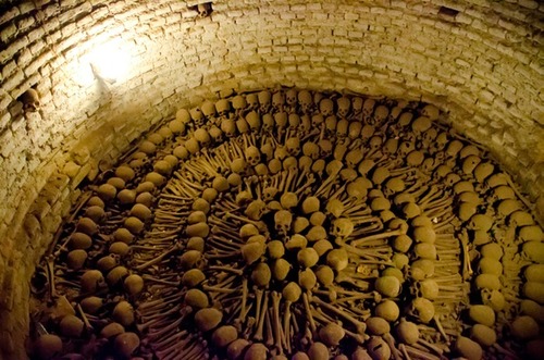 Lima Audio guide: Explore San Francisco Church and Catacombs