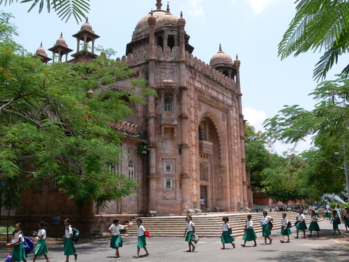 Audioguida di Chennai: esplora la Galleria d'arte nazionale