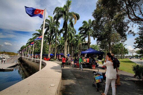 Audioguide de Johor Bahru : explorez le port de Puteri
