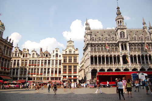 Brussels Audio guide: Explore Grand Place