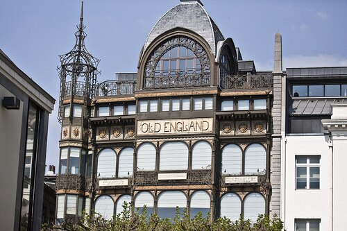 Brussels Audio guide: Explore MIM - Musical Instruments Museum