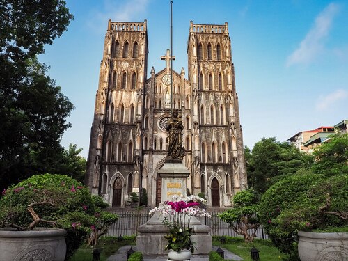 Hanoi Audio guide: Explore St. Joseph's Cathedral