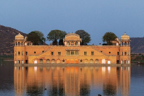 Jaipur Audio guide: Explore Jal Mahal (Water Palace)