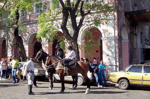 Audioguida Buenos Aires: esplora la Feria de Mataderos