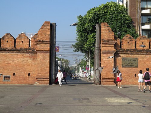 Audioguide de Chiang Mai : Explorez la porte Tha Phae