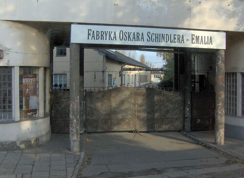Krakow Audio guide: Explore Oskar Schindler's Enamel Factory