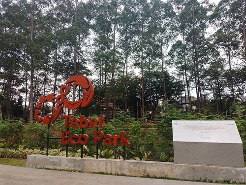 Audioguide de Jakarta : explorez le parc Tebet Honda