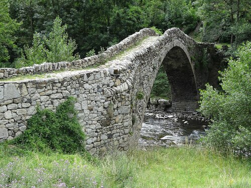 Audioguida Andorra la Vella: esplora il ponte di La Margineda