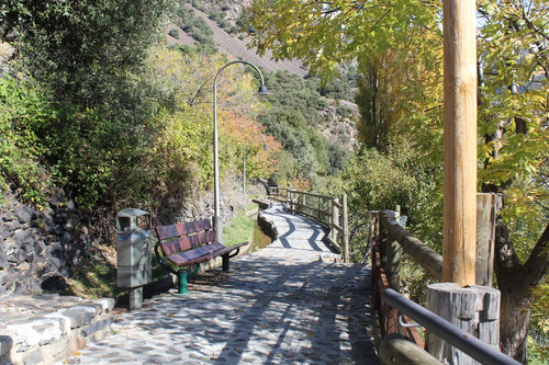 Audioguide Andorre-la-Vieille : Explorez Rec del Solà et Rec de l’Obac