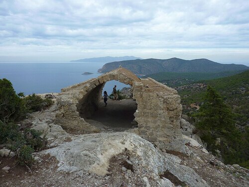 Rhodes Audio guide: Explore Monolithos Castle