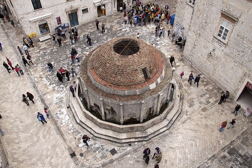 Audioguide de Dubrovnik : explorez la fontaine d'Onofrio