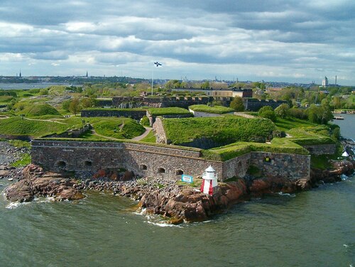Helsinki Audio guide: Explore Suomenlinna Fortress