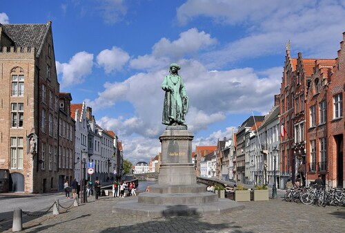 Bruges Audio guide: Explore Jan van Eyck Square