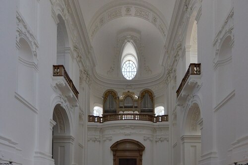 Salzburg Audio guide: Explore Collegiate Church
