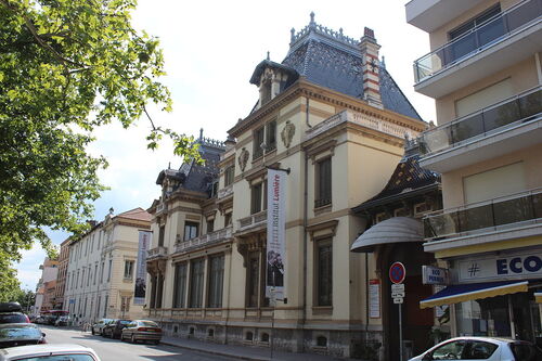 Lyon Audio guide: Explore Institut Lumière