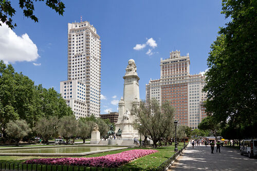 Madrid Audio guide: Explore Plaza de España