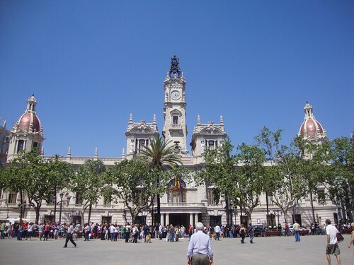 Valencia Audio guide: Explore Plaza del Ayuntamiento