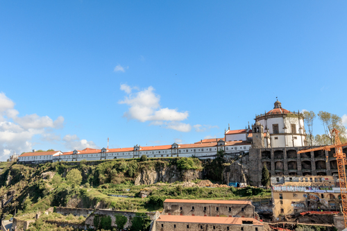 Porto Audio guide: Explore Mosteiro da Serra do Pilar