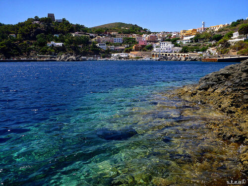 Audioguía de Palermo: Explora la isla de Ustica (excursión de un día)