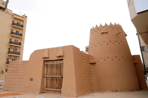 Riyadh Audio guide: Explore Al Thumairi Gate