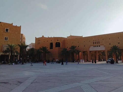 Riyadh Audio guide: Explore Qasr Al-Hukm