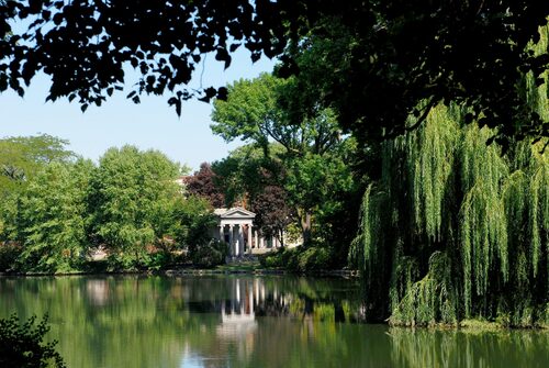 Chicago Audio guide: Explore Graceland Cemetery and Arboretum